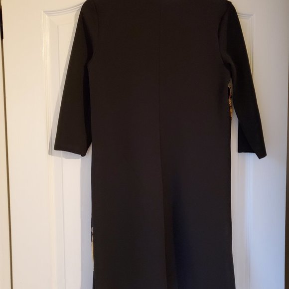 Patterned Dress - Picture 2 of 2